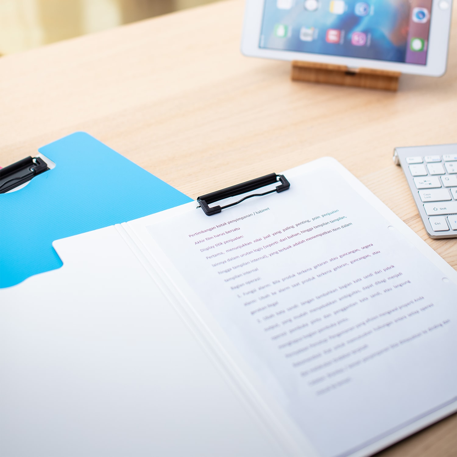 Laminatoare, folii laminare DELI, CLIPBOARD DUBLU CULORI NEON DELI - vectordirect.ro