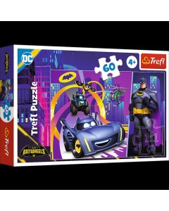 PUZZLE TREFL 60 BATMAN SI VEHICULELE LUI
